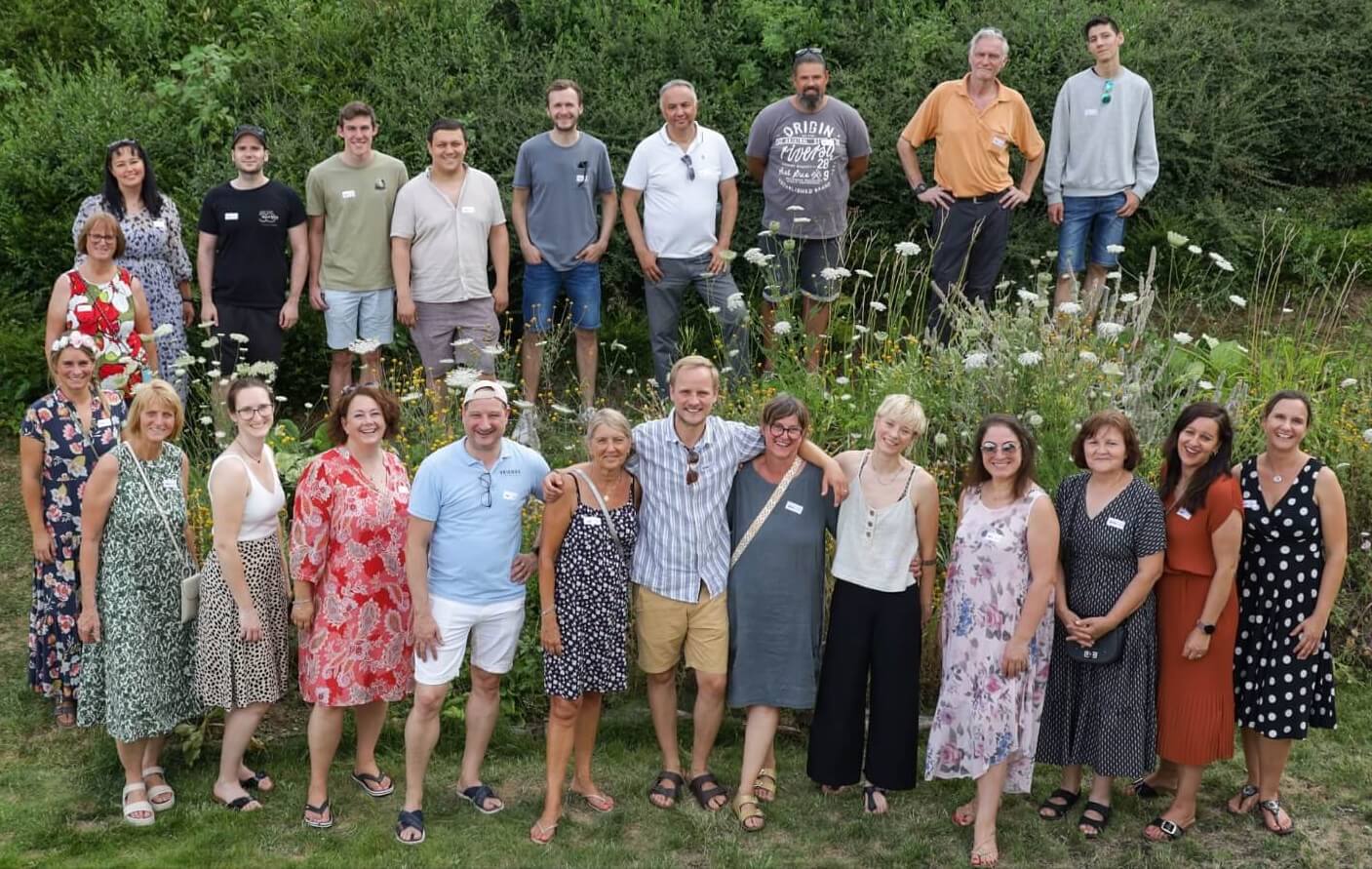 Gruppenbild des Vangerow-Teams beim Sommerfest 2023
