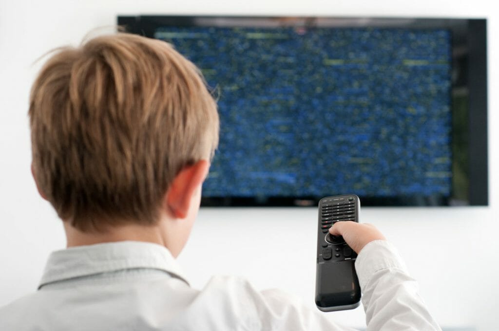 Fernseher zeigt kein Signal Mögliche Ursachen MeinMacher