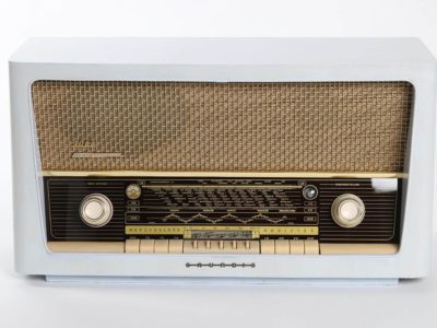 Smart Röhrenradio Grundig 3068 Zauberklang aus Meisterhand gefertigt