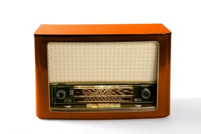 Röhrenradio Gehäuse restaurieren